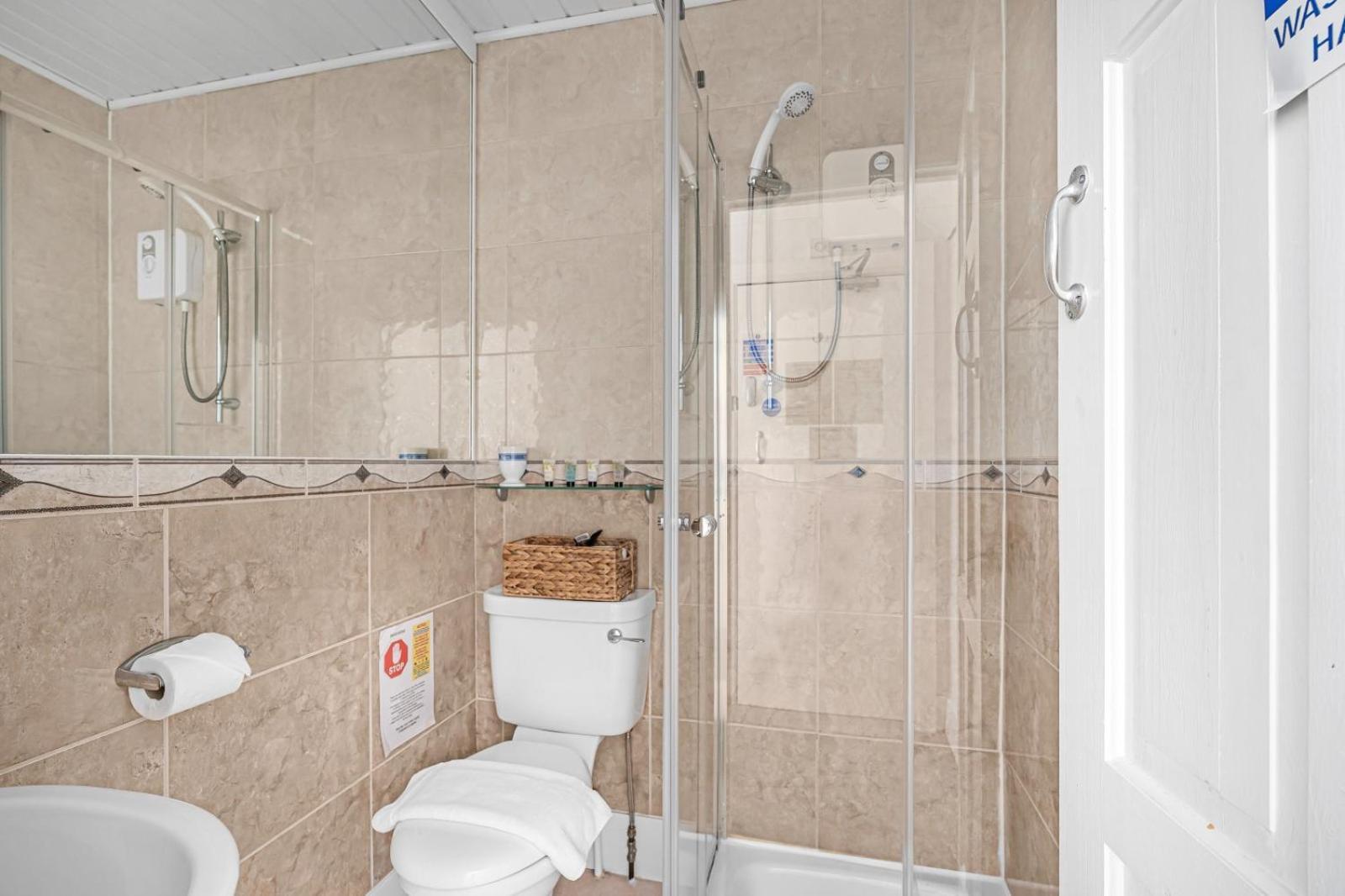 Summerlands Guest House Торки Экстерьер фото