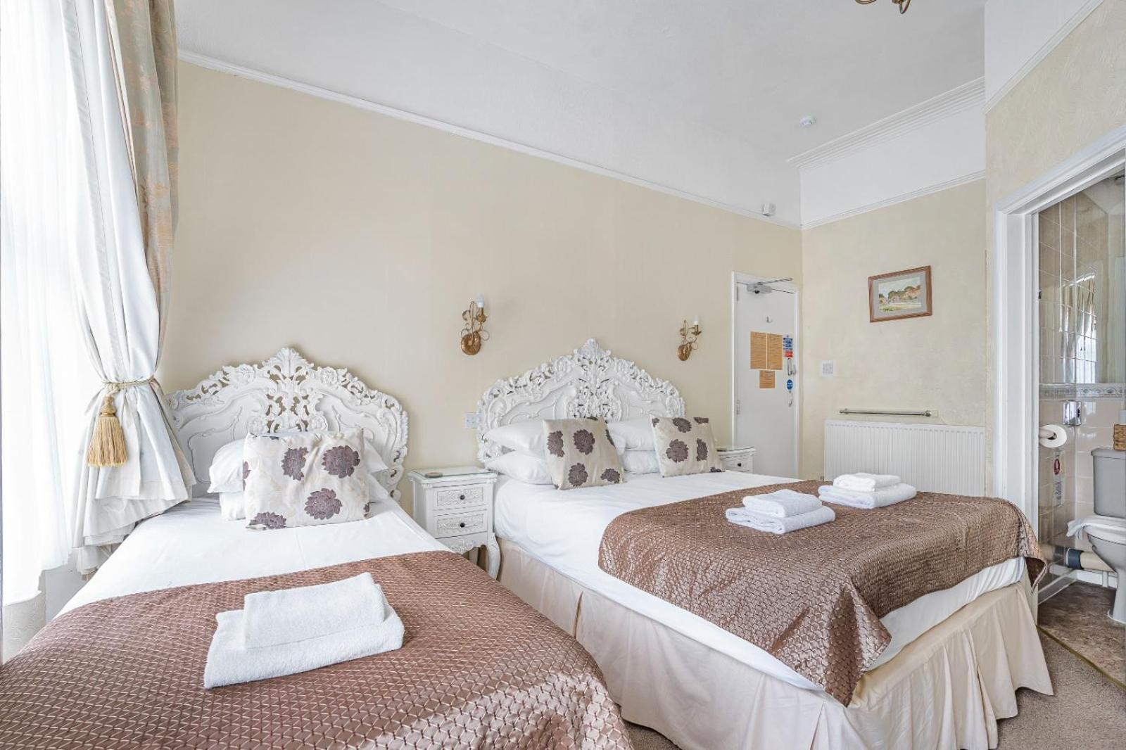 Summerlands Guest House Торки Экстерьер фото